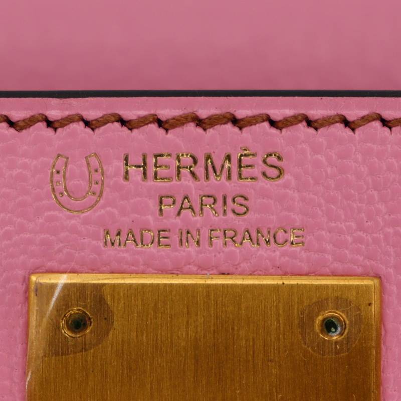 Hermès 28cm Kelly Retourne HSS Bubblegum/Gris Tourterelle Chèvre Leather Brushed Gold Hardware
